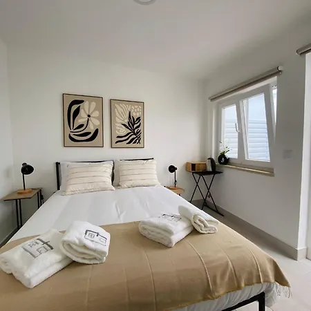 Casa 7 Janelas アパート