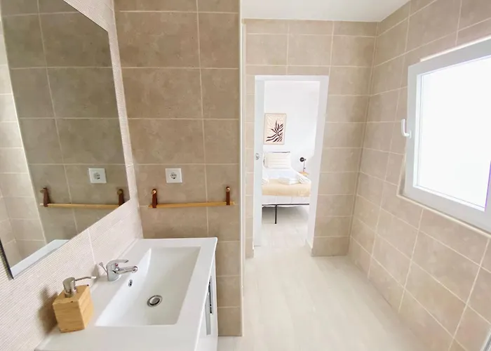 Casa 7 Janelas * Пениши