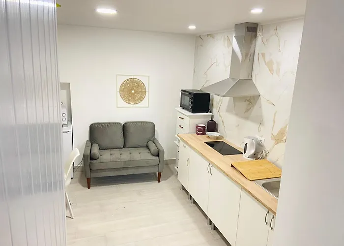 Casa 7 Janelas * Пениши