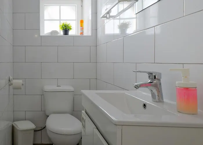 Casa 7 Janelas Пениши