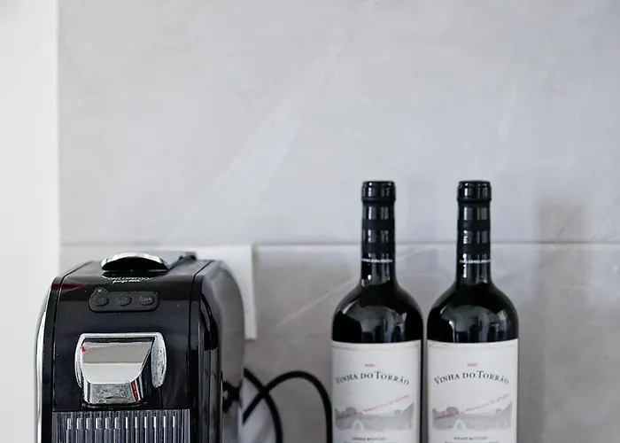 Casa 7 Janelas * Пениши