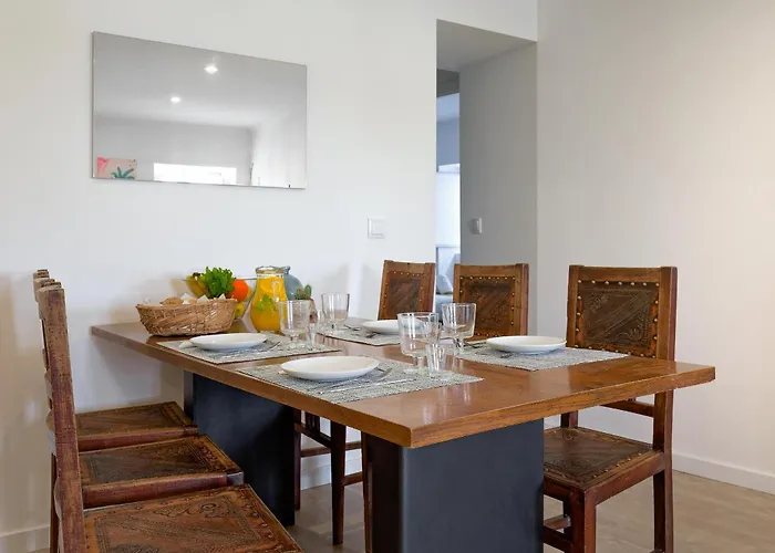 Casa 7 Janelas Апартаменты Пениши